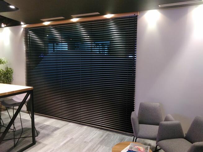 Żaluzje drewniane Warszawa, rolety, plisy i inne osłony