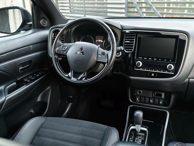 Mitsubishi Outlander 2.4 LIMITED EDITION 7-Osobowy ZAMIANA
