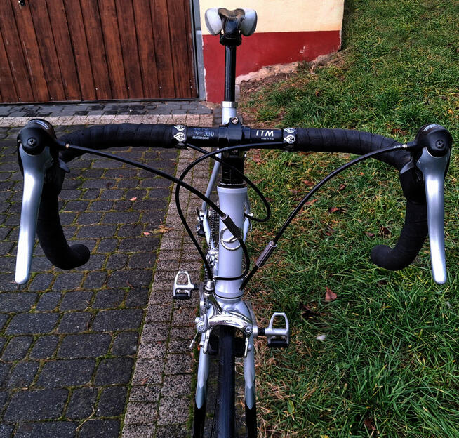 Rower szosowy Giant ORC na Shimano Koła 28 jak nowy