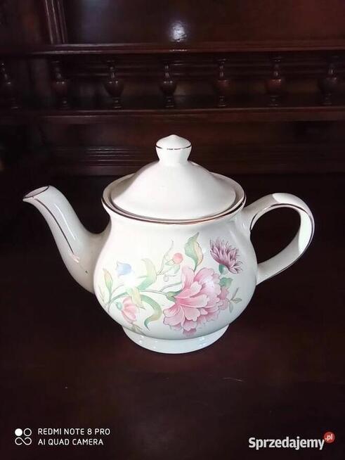 Dzbanek do herbaty. Sygnowany Sadler. Made in England.