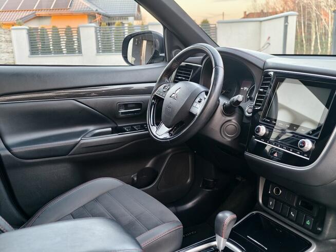 Mitsubishi Outlander 2.4 LIMITED EDITION 7-Osobowy ZAMIANA