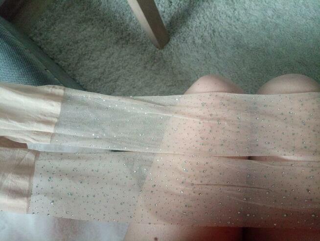 Rajstopy z błyskotkami