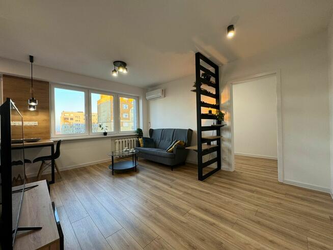 Umeblowane 32m2 po remoncie, klimatyzacja i AGD, 2 pokoje