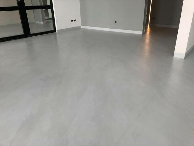 mikrocement podłoga, schody, ściany