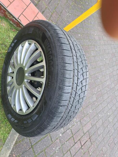 koła stalowe z oponami zimowymi 235/60/16
