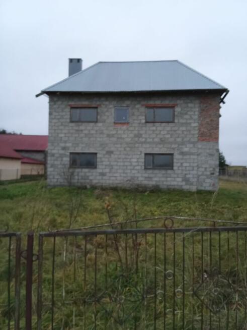 Dom jednorodzinny, wolnostojacy do wykonczenia