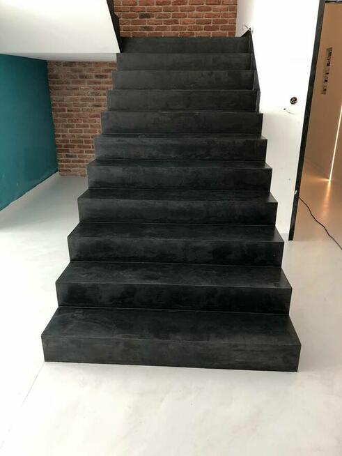 mikrocement podłoga, schody, ściany