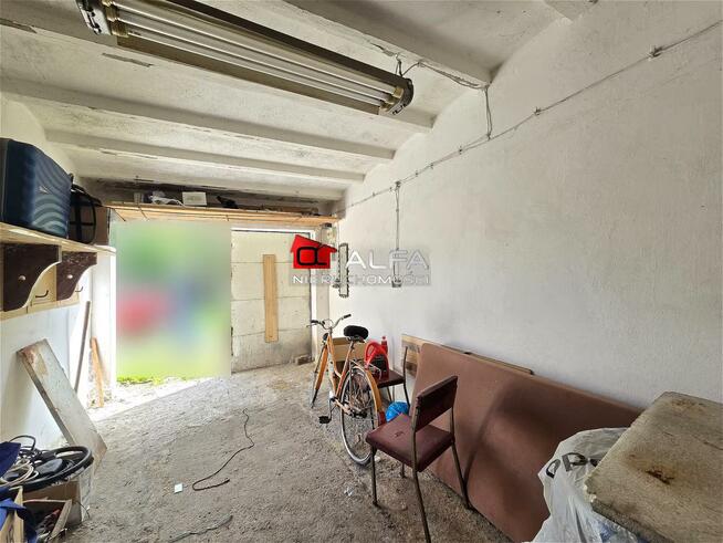 Garaż Świebodzice, Osiedle Sudeckie