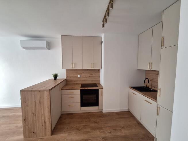 Mieszkanie 2-pok 42,52 m² balkon klima garaż kom