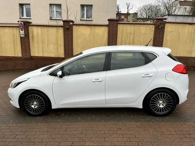 Kia Cee'd CEED 1,6 BENZYNA Navi, Grzane Fotele i kierownica, bezwypadkowy