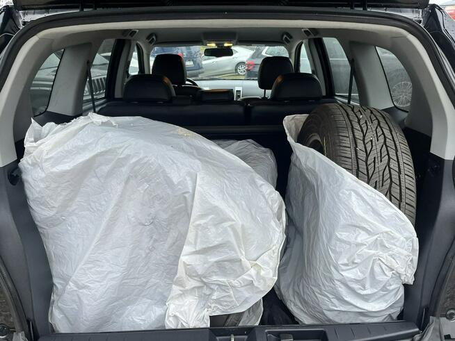 Outlander 2,0 benzyna Bezwypadkowy dwa x alu koła