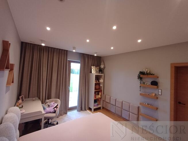 Dom premium z salą fitness i systemem smart home