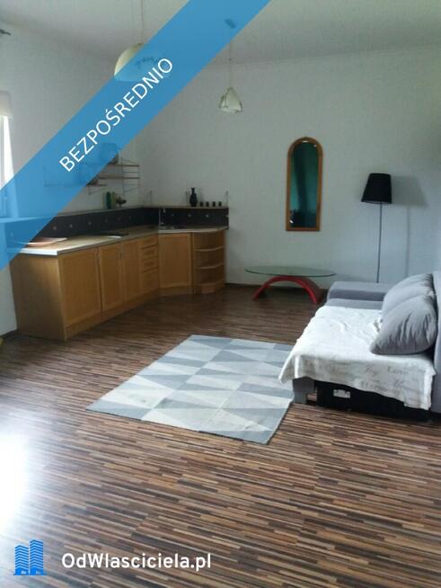 Sprzedam obszerny parterowy dom pod miastem