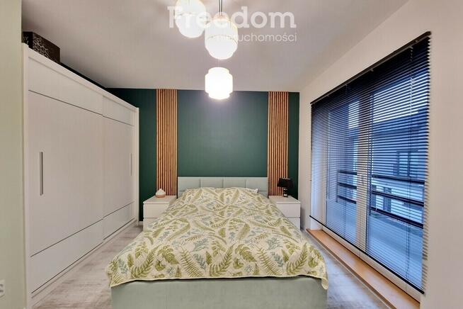 Atrakcyjny segment z ogródkiem i garażem