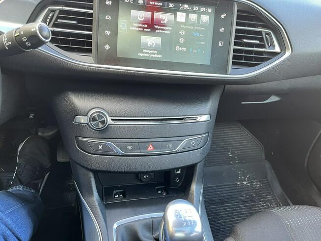 Peugeot 308 SW szklany dach nawigacja kamera cofania możliwa zamiana