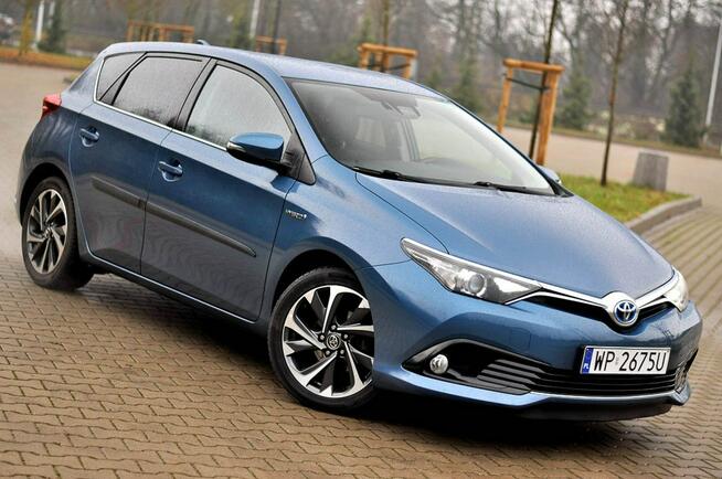 Toyota Auris _1.8 136KM_HYBRID_Led_Kamera_Climatronic_Serwis_