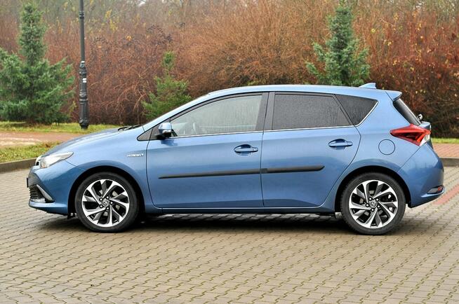 Toyota Auris _1.8 136KM_HYBRID_Led_Kamera_Climatronic_Serwis_