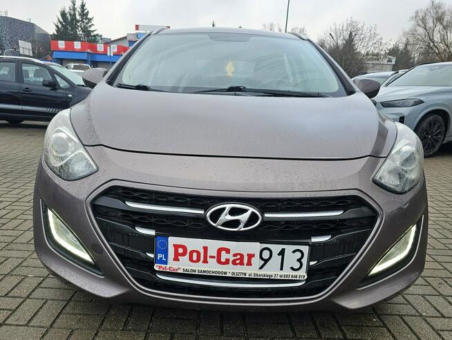 Hyundai i30 Grzane fotele, i kierownica, model 2014, nowe opony, dvd