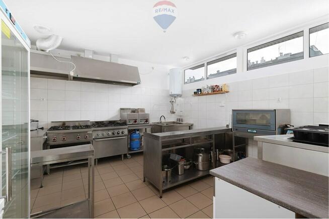 PIerogarnia w super lokalizacji