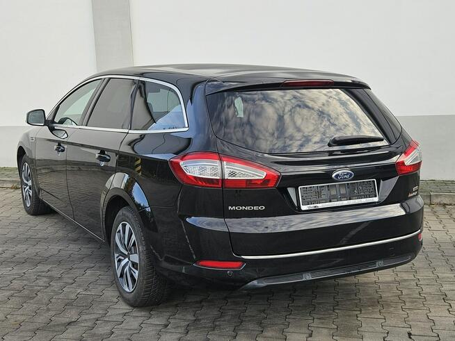 Ford Mondeo Convers Ledy Nawigacja