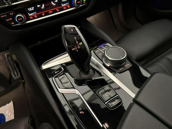 BMW 520 2,0 d(190 KM) xDrive + pakiet sportowy M Salon PL F-Vat