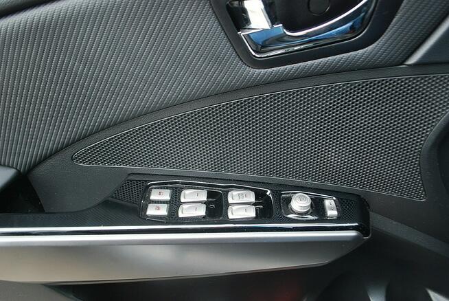 SsangYong XLV Przebieg 32000km. Zarejestrowany w Polsce.