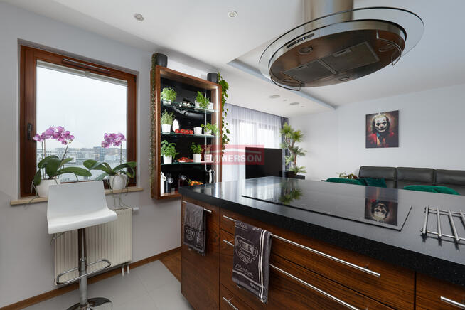 Zabłocie, widokowy apartament, 2 miejsca garażowe