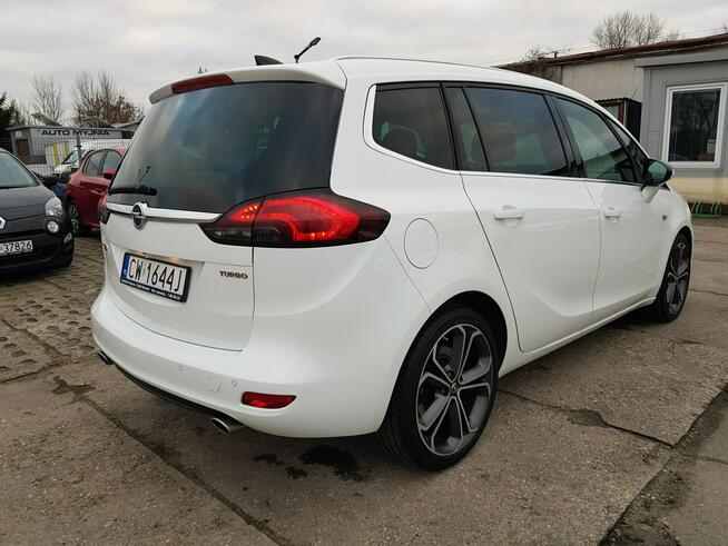 Opel Zafira 1,6 Turbo 200KM Navi Klimatronik Kamera Zarejestrowany Gwarancja