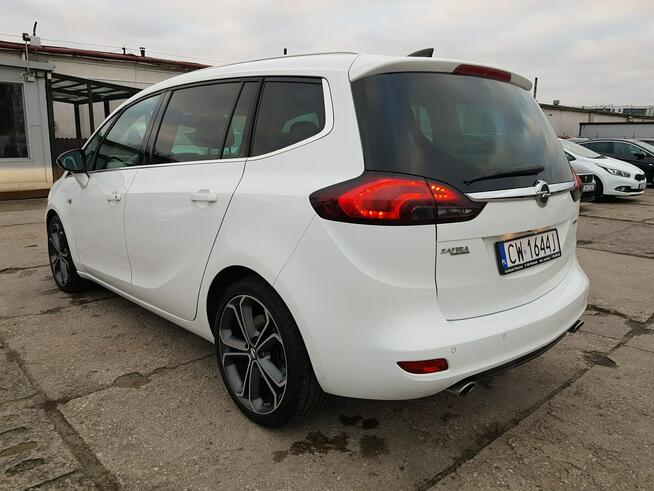 Opel Zafira 1,6 Turbo 200KM Navi Klimatronik Kamera Zarejestrowany Gwarancja