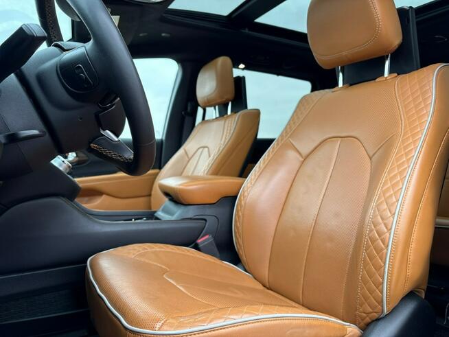 Chrysler Pacifica Pinnacle / Aktywny tempomat / / Panorama / Asystent pasa / FV marża