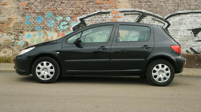 Peugeot 307 1,4 16V-Klimatyzacja-Elektryka-Niski Przebieg-124 000 km-1 Właściciel