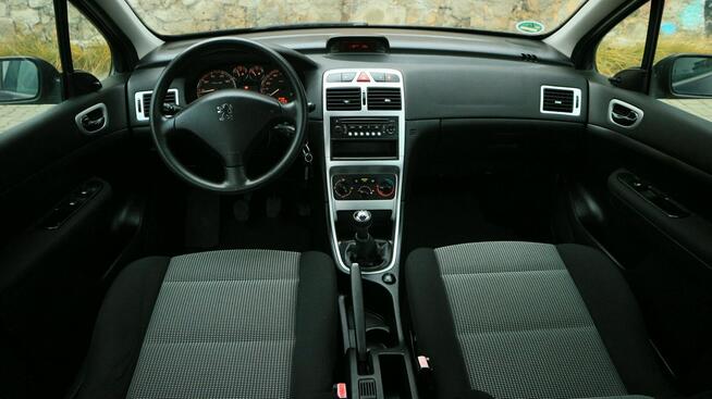 Peugeot 307 1,4 16V-Klimatyzacja-Elektryka-Niski Przebieg-124 000 km-1 Właściciel