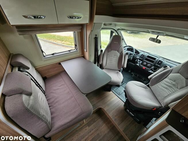 Burstner Delfin 690 G