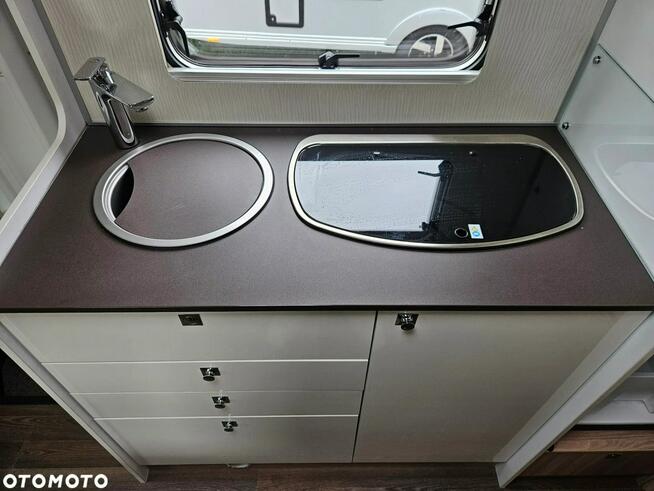 Burstner Delfin 690 G