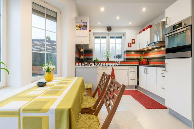 Dom Zagacie gm. Czernichów, Skowronki