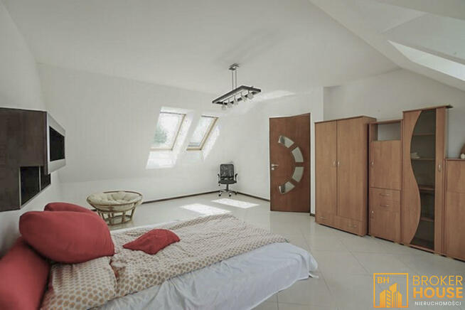 Dom Opole Czarnowąsy, Władysława Raginisa