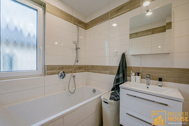 Dom Dylaki gm. Ozimek, Leśna