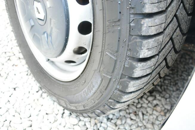 Renault Master 7 osobowy brygadówka doka max pełna opcja servis regały