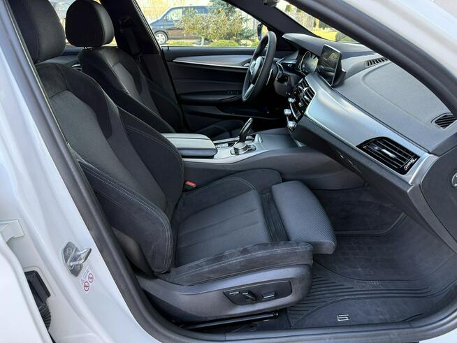 BMW 520 2.0 190KM XDrive kamery 360 M Pakiet Brutto krajówka