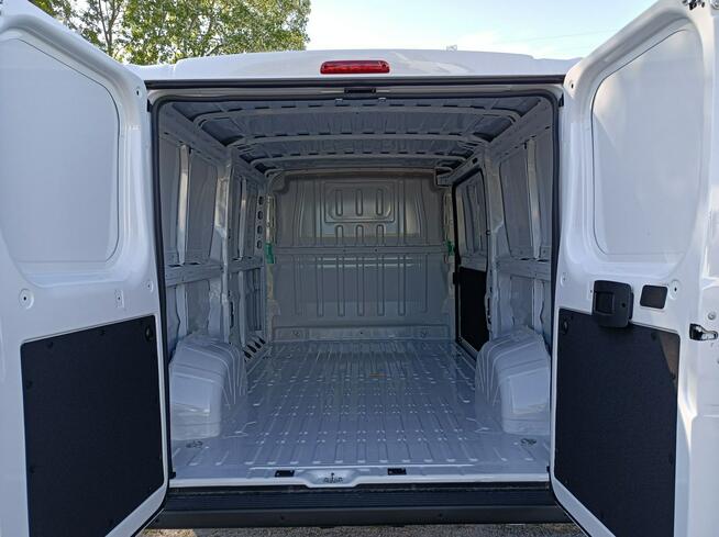 NOWY MODEL Opel Movano Furgon 120KM L2H1 -- 11,5m3 RP 2025 OD RĘKI!