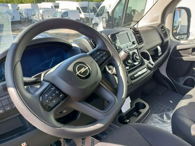 NOWY MODEL Opel Movano Furgon 120KM L2H1 -- 11,5m3 RP 2025 OD RĘKI!