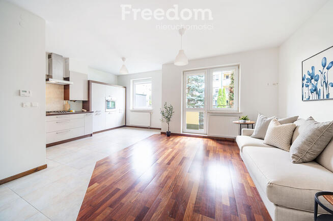 Na wynajem 3 pokoje w centrum Piaseczna