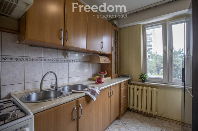 3-pokojowe mieszkanie z dużym balkonem na parterze