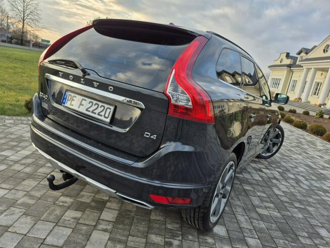 Volvo XC 60 lift skóra grzane fotele nawigacja opłacony ładny egzemplarz
