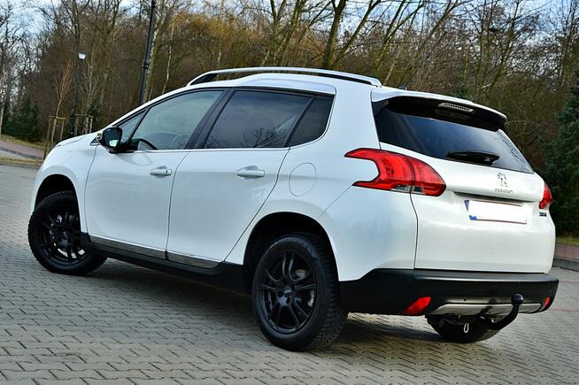 Peugeot 2008 1,6 Benzyna 120Km Panorama Ledy Alcantara Navi Grip Control Full Opcja