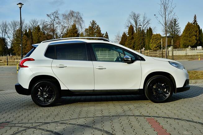 Peugeot 2008 1,6 Benzyna 120Km Panorama Ledy Alcantara Navi Grip Control Full Opcja