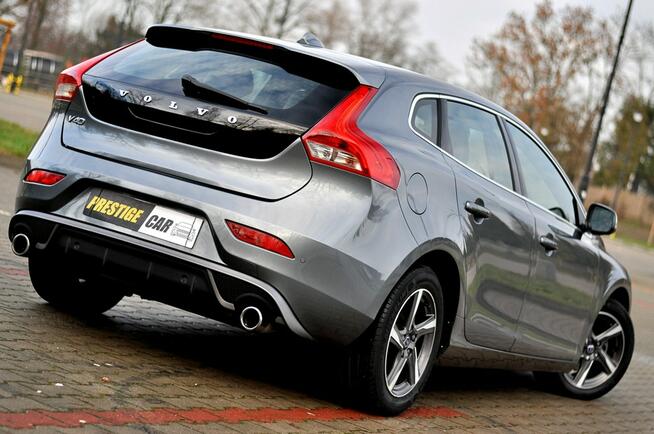 Volvo V40 R-Design Xenon Ledy Digital Alcantara Grzana Navi City Full Opcja