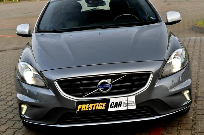 Volvo V40 R-Design Xenon Ledy Digital Alcantara Grzana Navi City Full Opcja