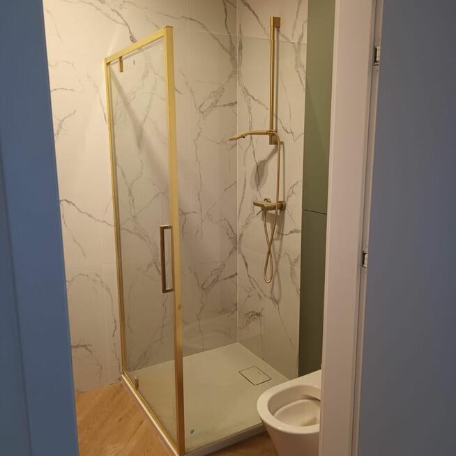 Kafelkarz wykończenia pod klucz.