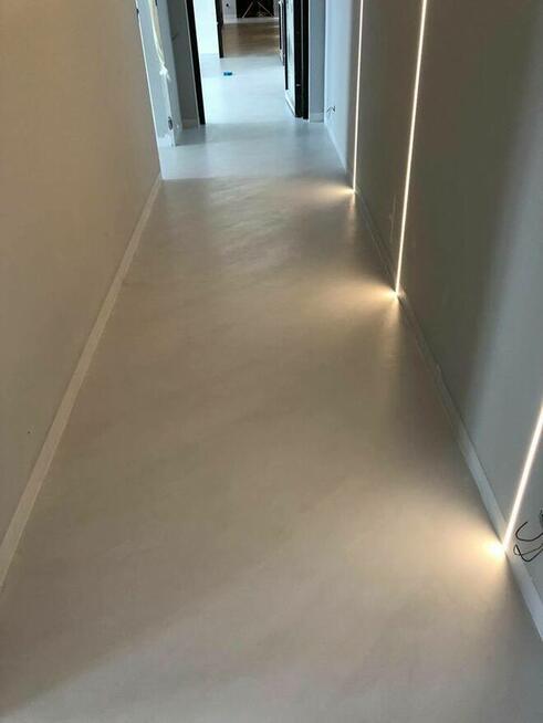 mikrocement podłoga, schody, ściany